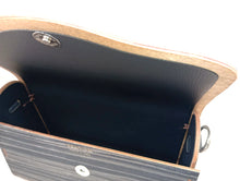 Carica l'immagine nel visualizzatore di Gallery, Chiara - nero zebrano