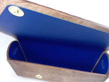 Carica l'immagine nel visualizzatore di Gallery, Francesca - alveare noce