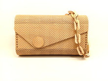 Carica l'immagine nel visualizzatore di Gallery, Francesca - spina naturale